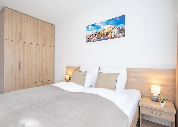 Close To Center - Balcony - New - Aircon Boedapest